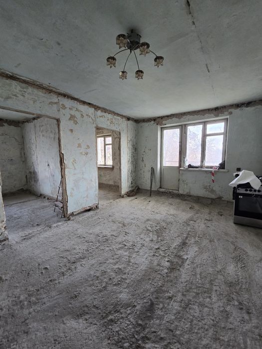 Продам 3х комнатную Бульвар Юрьева 19 Новые дома