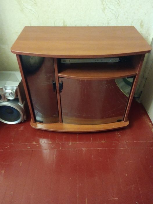 Тумба під телевізор