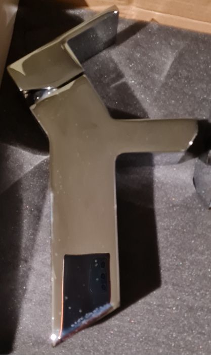 Torneiras lavatório e bidé SANINDUSA