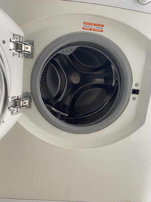 Maquina de lavar roupa