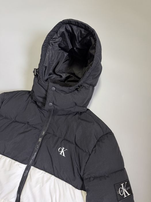 Женский Пуховик Calvin Klein Jeans  Size S
