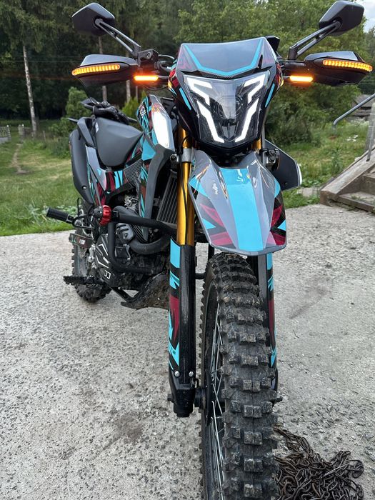 Продам мотоцкд Шинерай VXR300