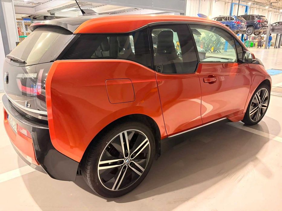BMW i3 2015 - Laranja — photo 5