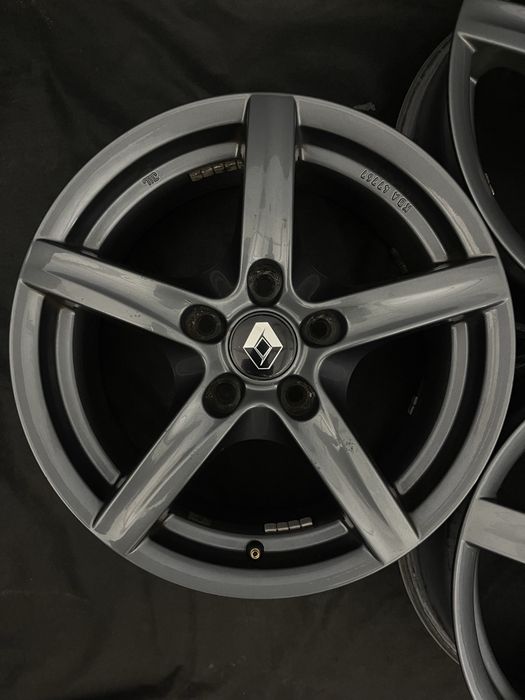 Диски R16 5x114.3 Et48 7J. Renault Trafic 3 Megane Scenic Duster Kaptur Talisman Mazda 3 6 Hyundai Sonata Kona Elantra Tucson KIa Niro Soul Ceed K5