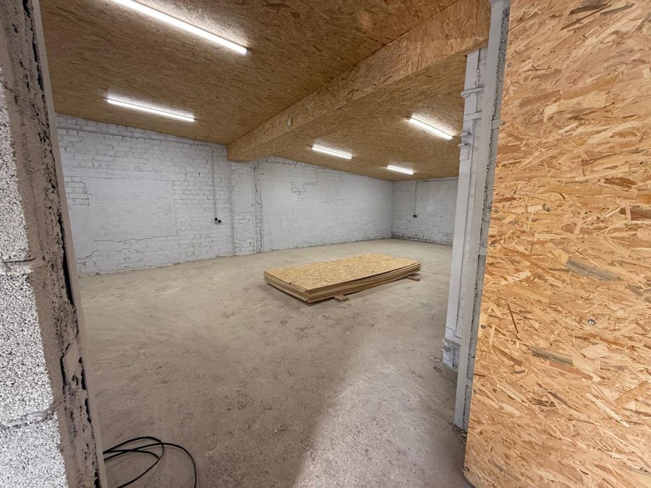 Здам в оренду приміщення, бокс, гараж