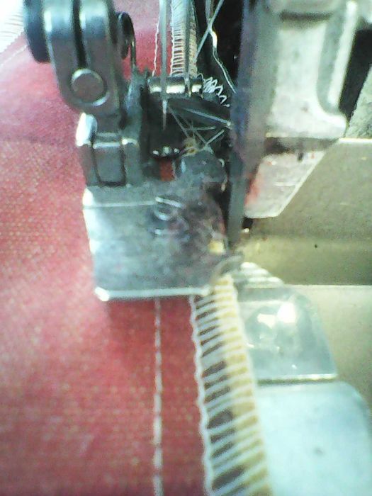 Overlock 5-nitkowy Brother (owerlocko-stębnówka)