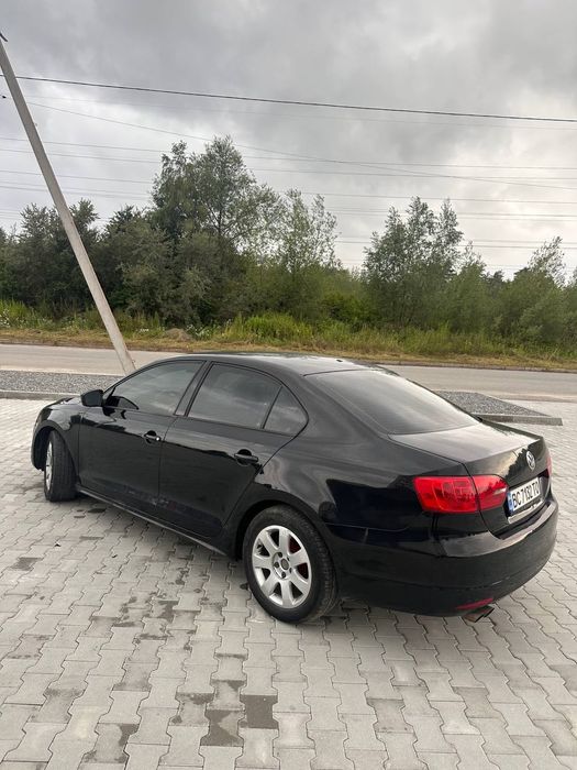 Volkswagen jetty 2011