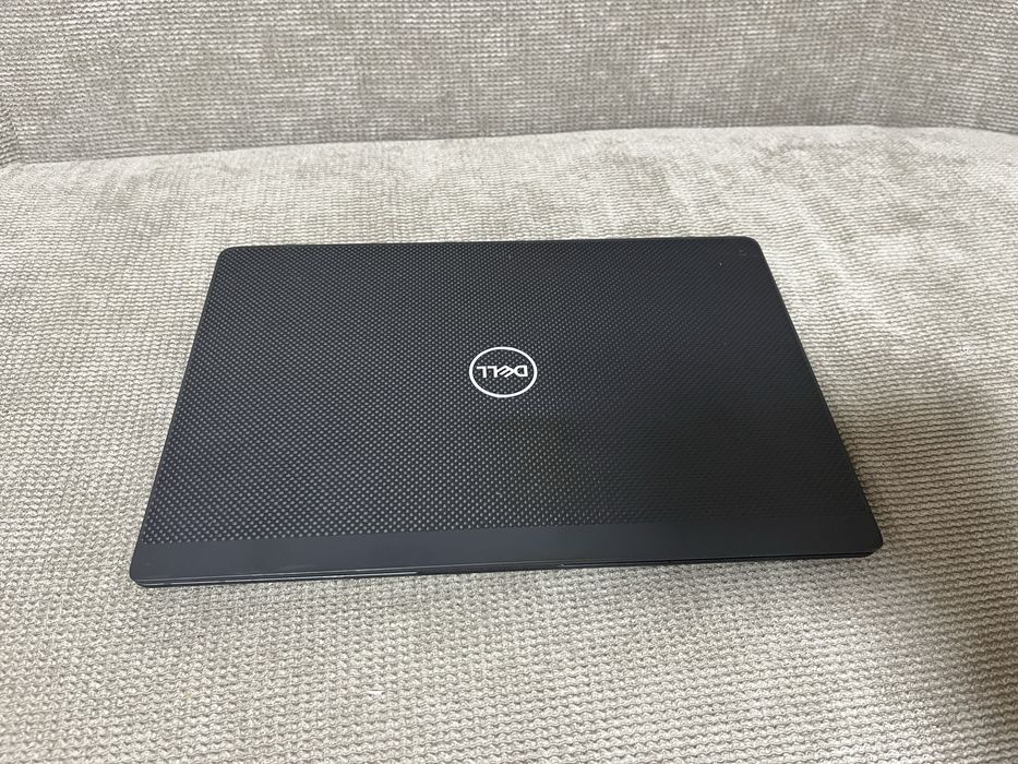 Dell Latitude 7400