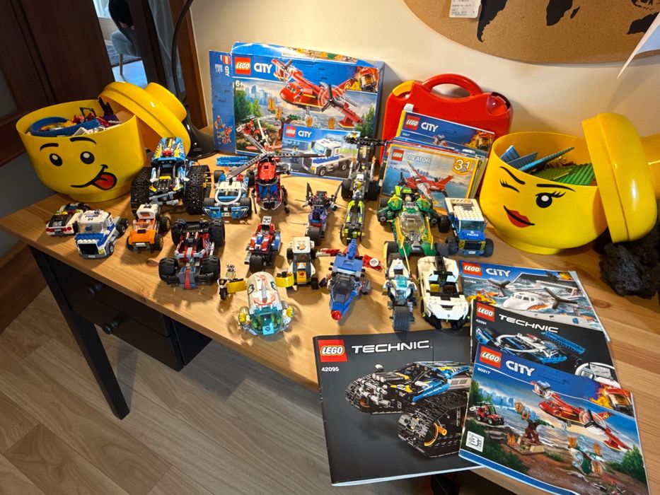 Lego około 20 zestawów