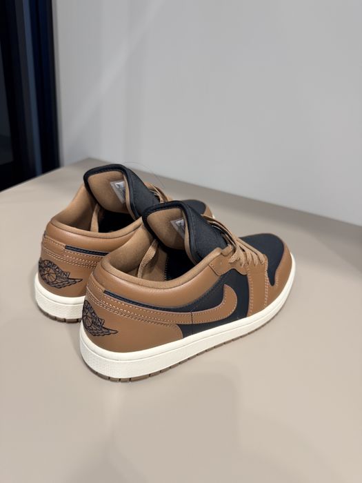 Кеды Nike Jordan 1 low размер 40,5