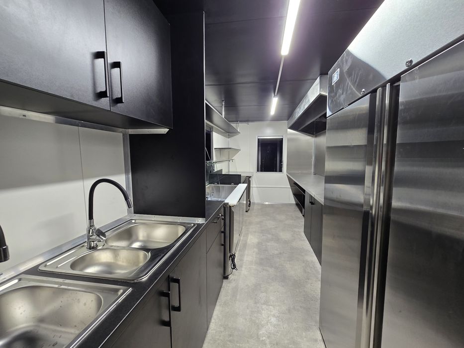 Przyczepa Gastronomiczna - PREMIUM -  6m x 2,4m