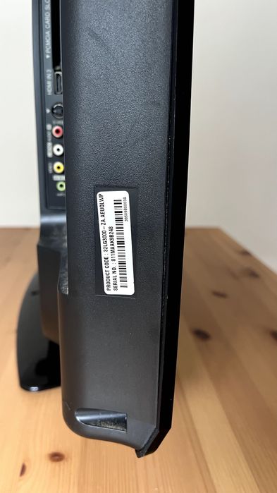 TV LG 32" LCD (Modelo 32LG3000 3x HDMI)