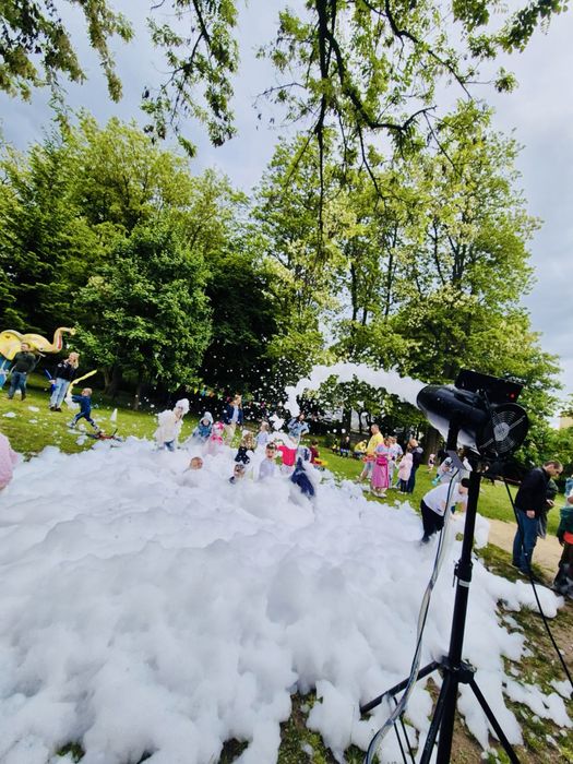 PIANA PARTY SHOW 2025 EVENTART wynajem ekonomicznej wyrzutni piany