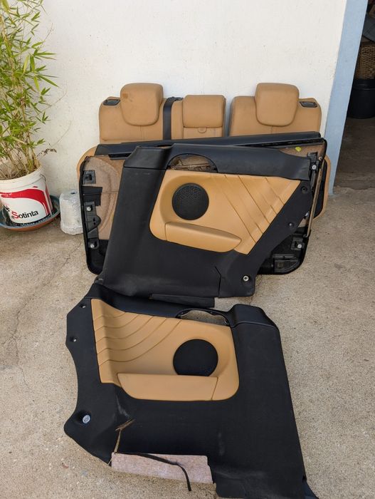 Bancos e Quartelas Camel Alfa Romeo GT