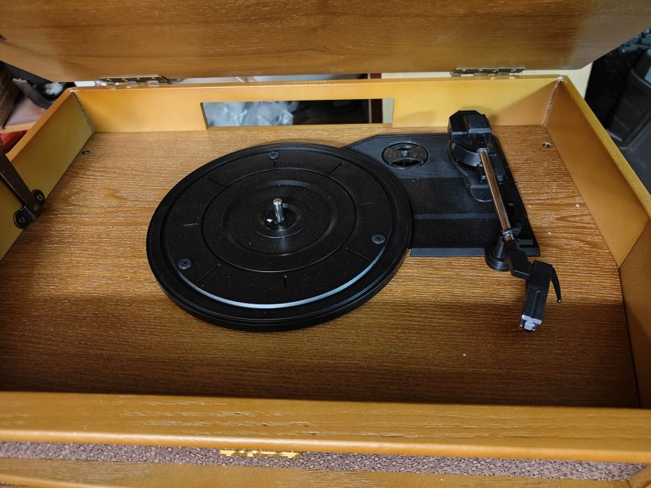 Музична система, програвач, акустика ( студійне обладнання )