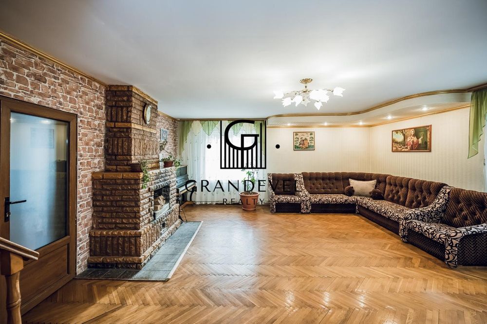 Без % Будинок Підгірці 243 м², 12 км Київ, сауна, баня, цоколь