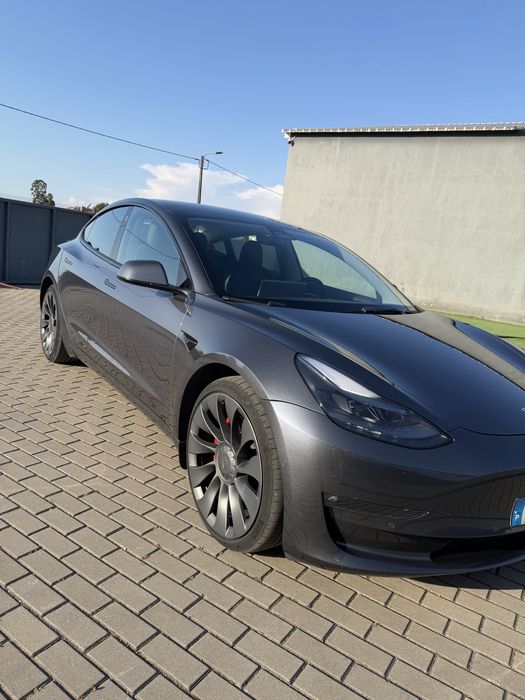 Tesla Model 3 Performance 2021