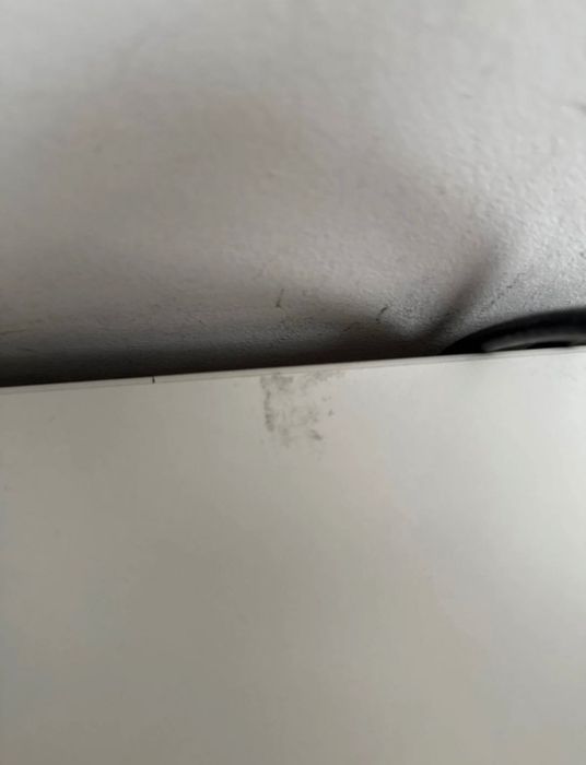 Biurko narożne BEKANT (Ikea)