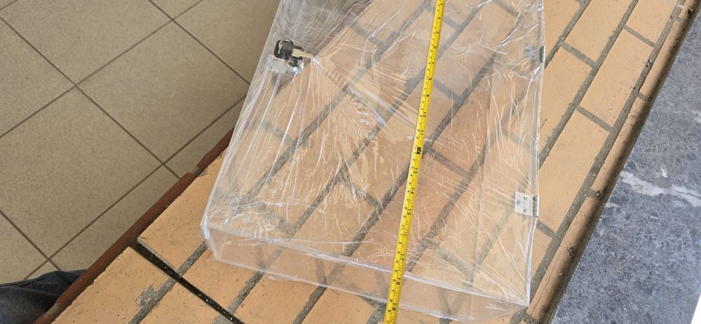 New acrylic box, 5 mm thick, with lid and lock64564066727170123