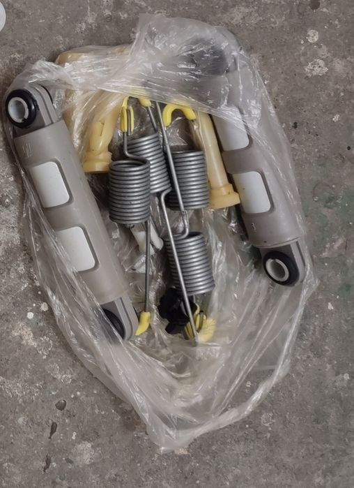 Elementy zawieszenia bębna pralki Electrolux EWT 11366HGW
