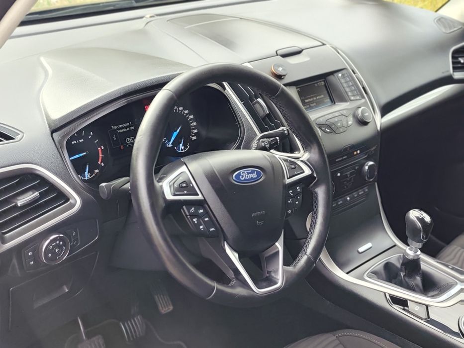 Ford S-Max 2.0tdci 150cv 7 lugares  2016