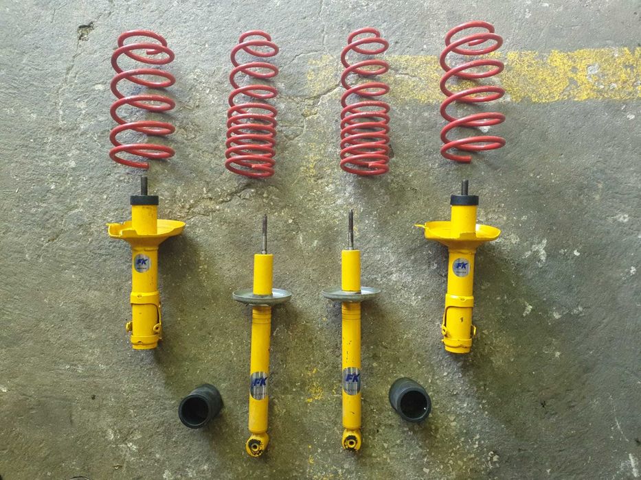 Conjunto de Molas + Amortecedores FK – Golf Mk2 – Rebaixamento ≈40 mm – Excelente estado