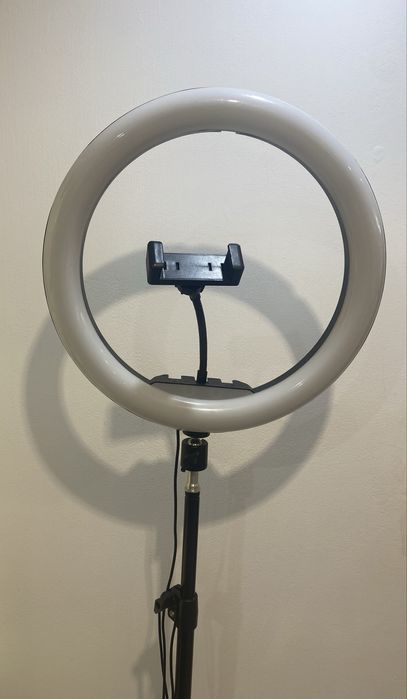 Anel de luz com tripe para colocar telemovel