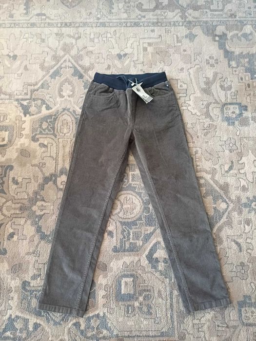 Spodnie, sztruksy chłopięce Petit Bateau roz. 140. Nowe