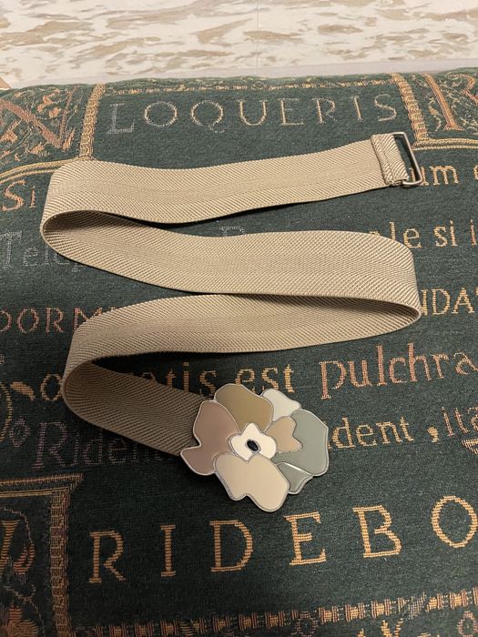 Sprzedam damski pasek z gumką