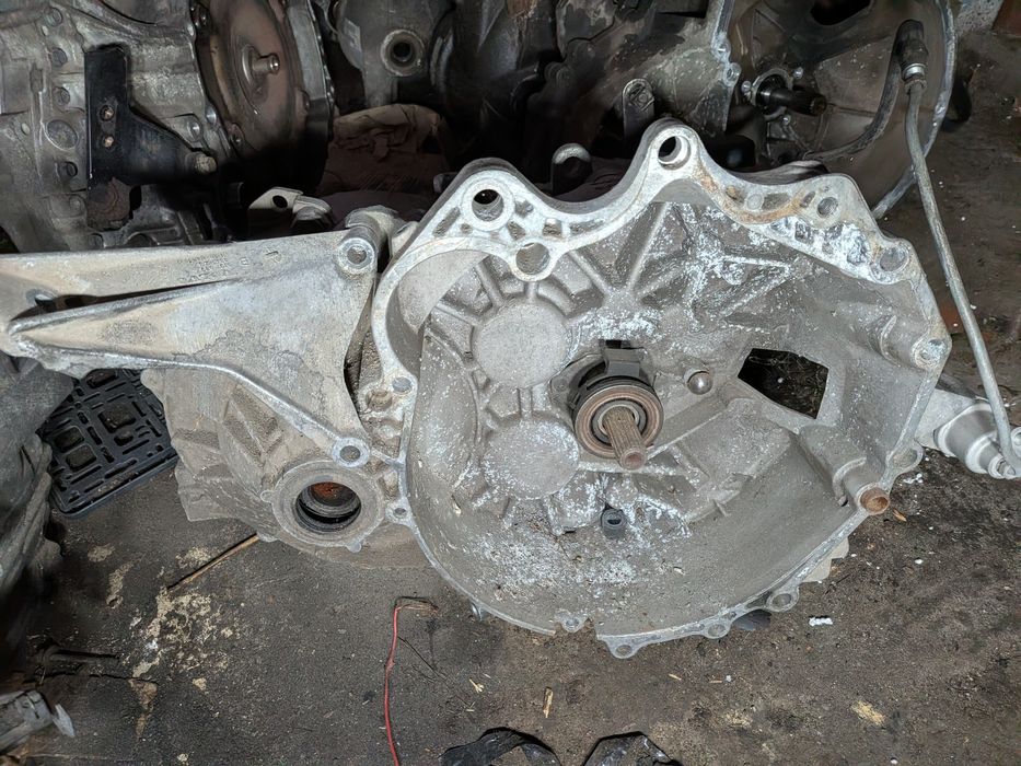 МКПП на Вольво с70 в70 с80 2.5tdi 1997 2002 Механічна коробка передач Volvo s70 v70 І ІІ s80 І 1023704