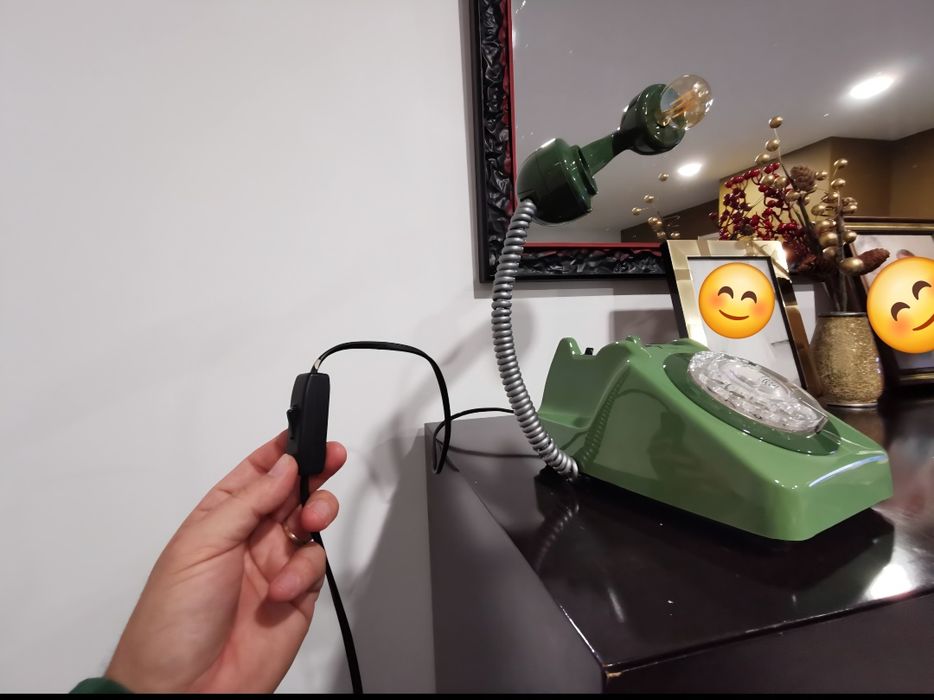 Candeeiro telefone antigo