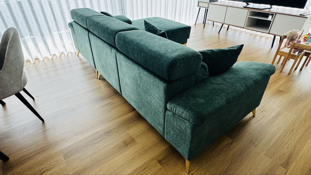 Sofá com chaise long