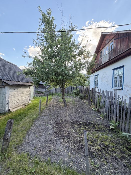 Частина будинку, Коростишів