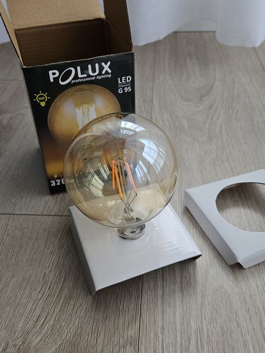 Żarówka POLUX 320lm 2000K E27