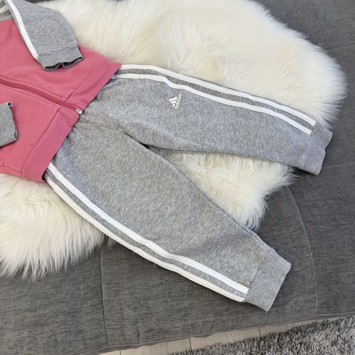 Костюм adidas 2-3 роки 98 см