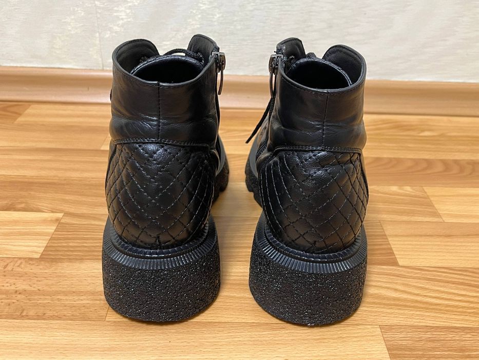 Демесезоні шкіряні  ботинки