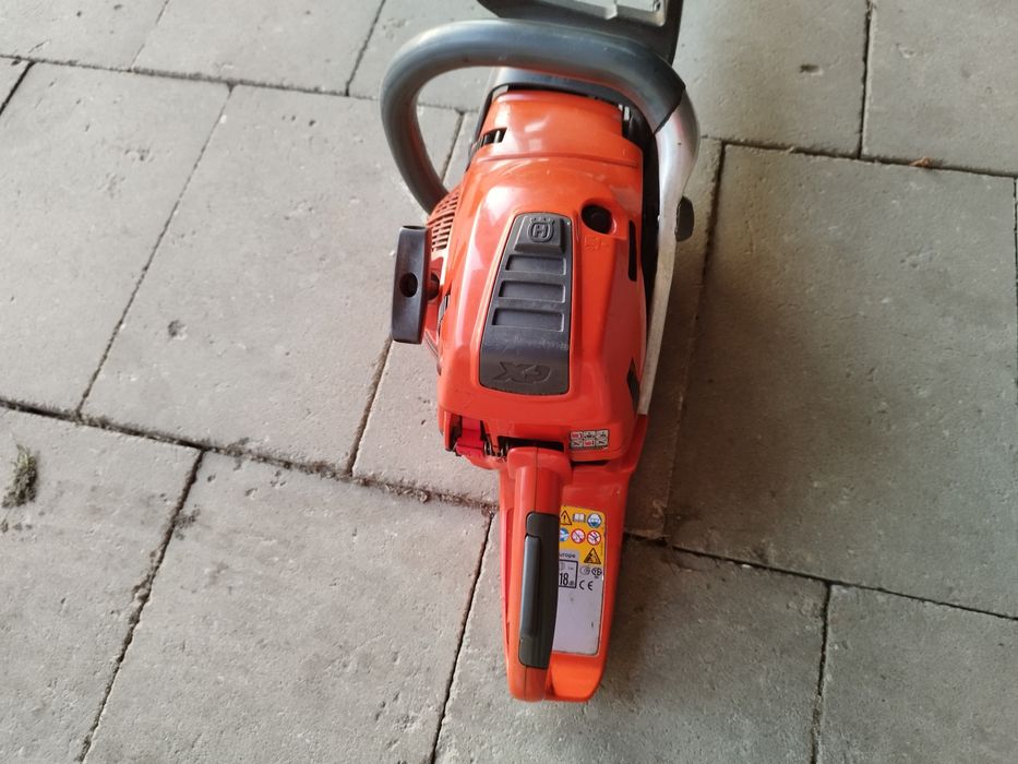 Sprzedam piłę spalinową husqvarne 562 xp