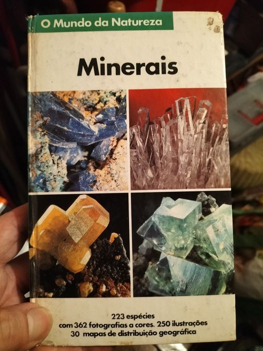 Livro usado em bom estado