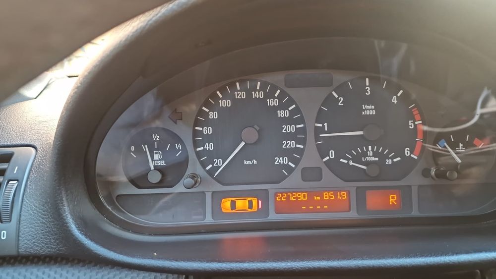 Vendo BMW 330d 2001 Diesel