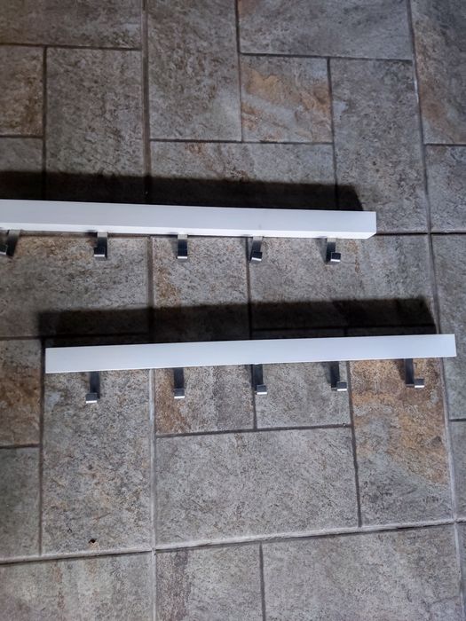 Cabide de parede IKEA con 5 ganchos