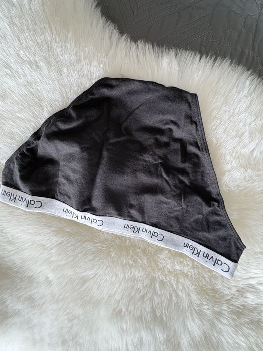 Majtki Calvin Klein XS  figi