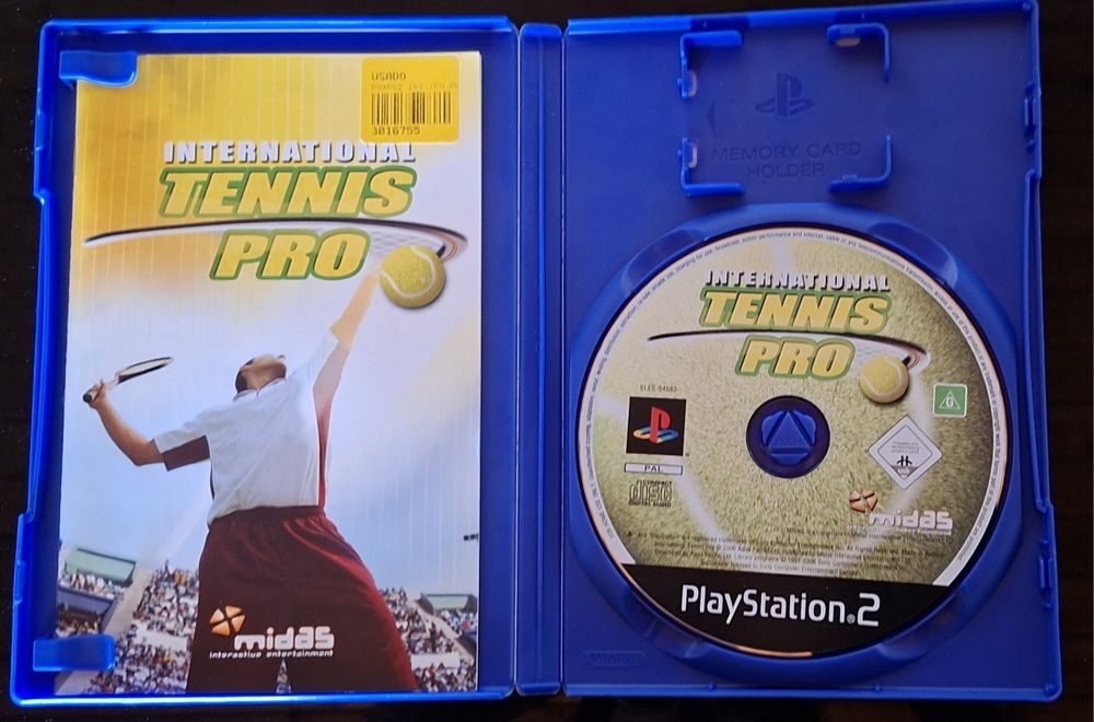 PlayStation 2 Slim + 2 Jogos