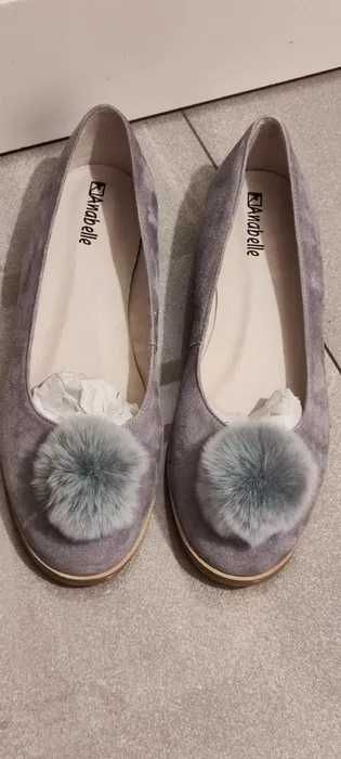 Buty damskie z pomponem Stan nowy Anabelle Baleriny Rozm 39 Kolor