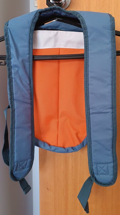 Mochila de criança e estojo com desenho do Snoopy