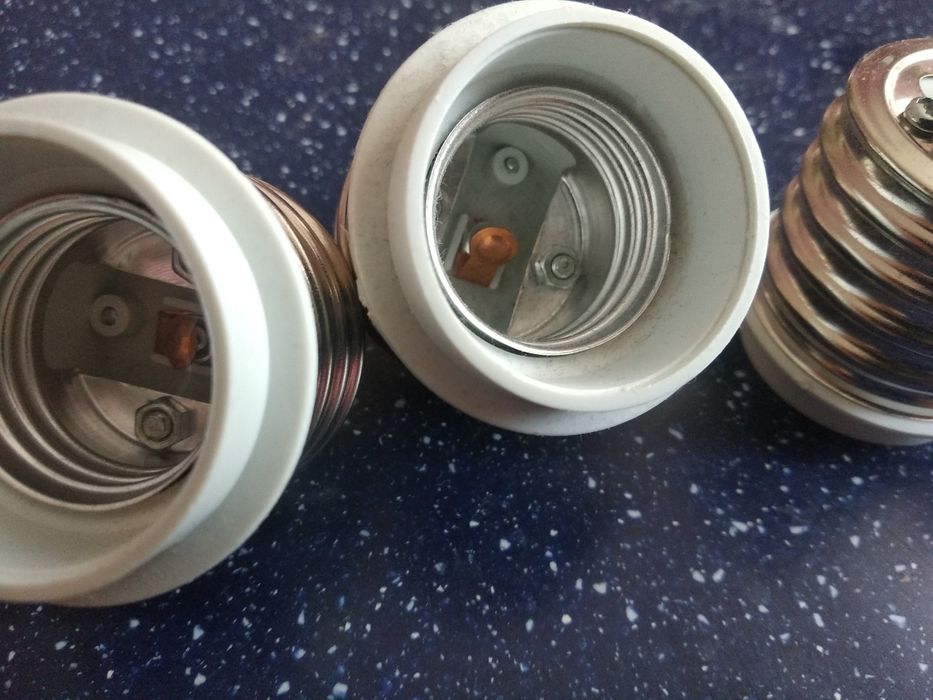 Перехідник е40 на е24