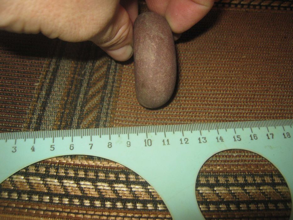 Камушек для аквариума