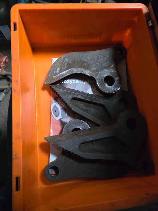 nożyce hydrauliczne Holmatro