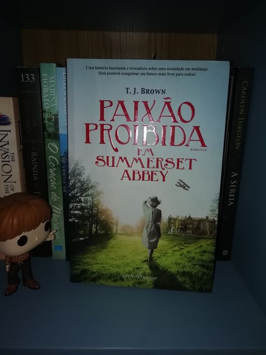 Romances históricos e época de Julia Quinn, T. J Brown, C. W Gortner