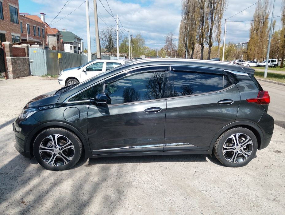 Продам Opel Ampera-e