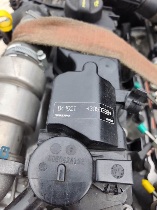 Volvo 1.6 D4162T silnik kompletny HDI 114KM V40 V60 c30